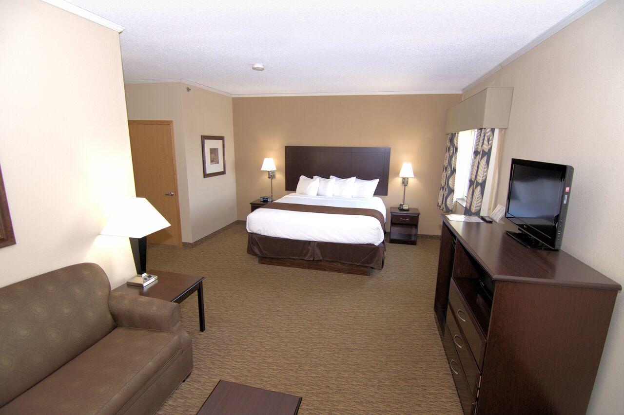 Rock Island Inn & Suites - thumb 1