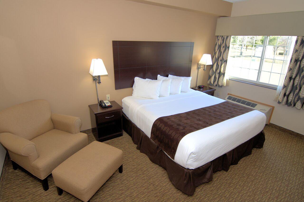 Rock Island Inn & Suites - thumb 13