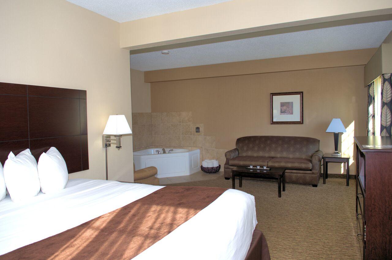 Rock Island Inn & Suites - thumb 18