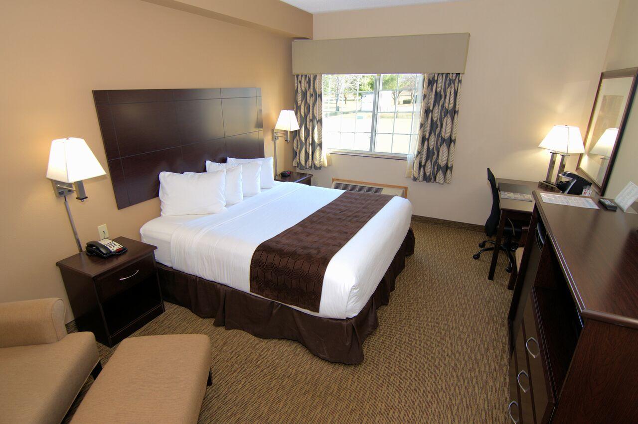 Rock Island Inn & Suites - thumb 12