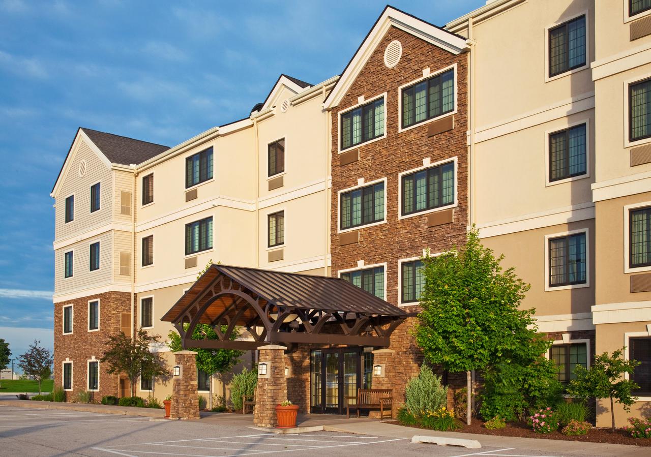 Staybridge Suites Davenport - thumb 5