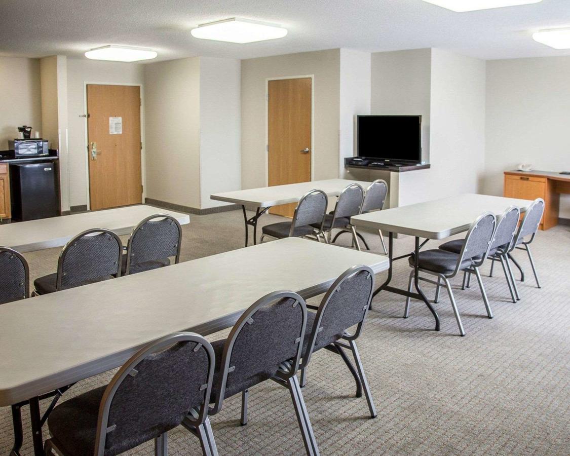 Sleep Inn And Suites Davenport - thumb 1
