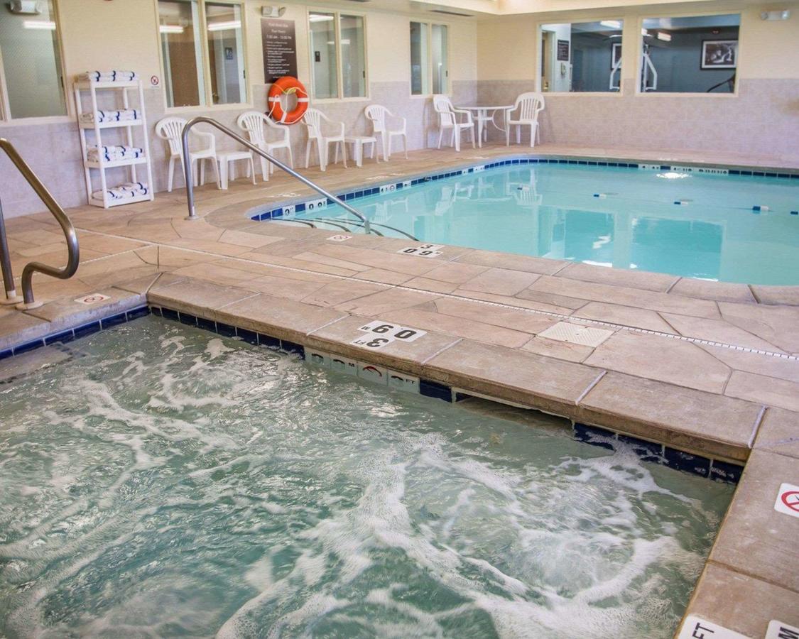 Sleep Inn And Suites Davenport - thumb 4