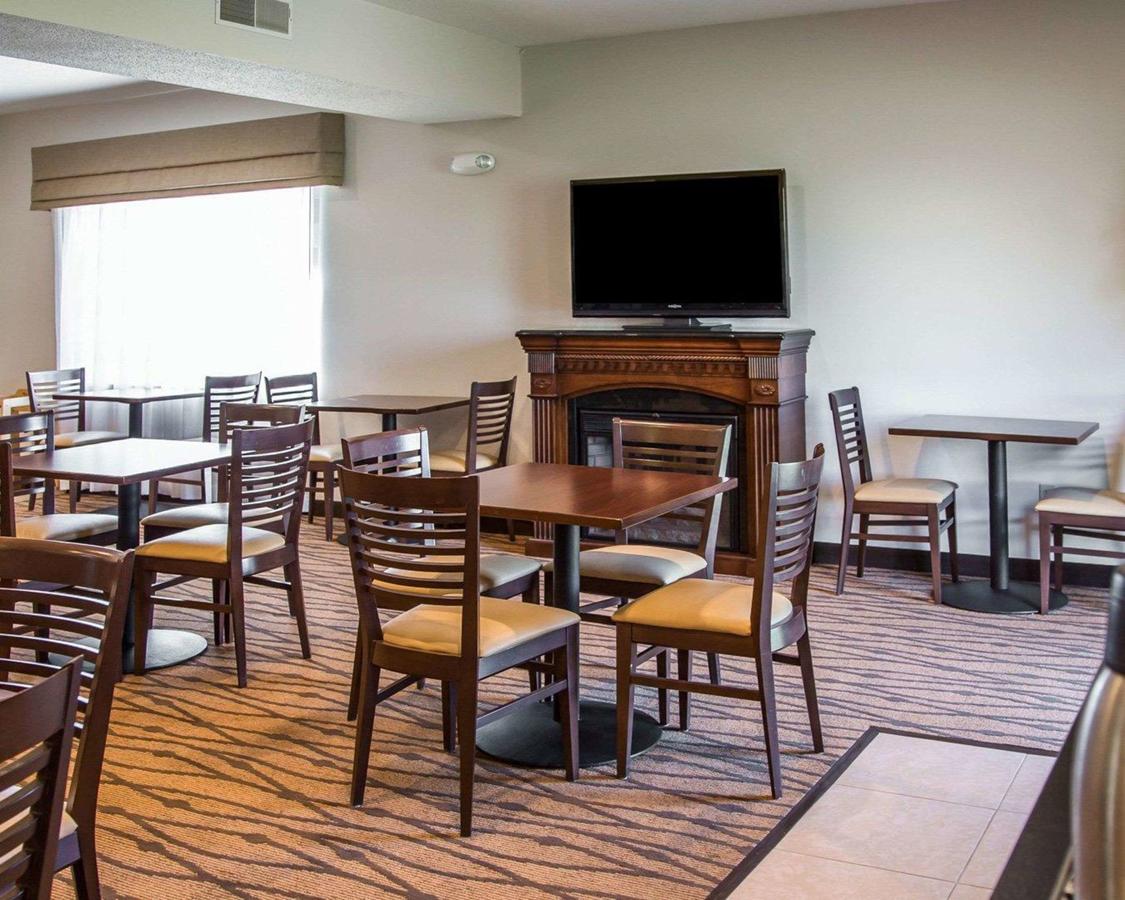 Sleep Inn And Suites Davenport - thumb 20