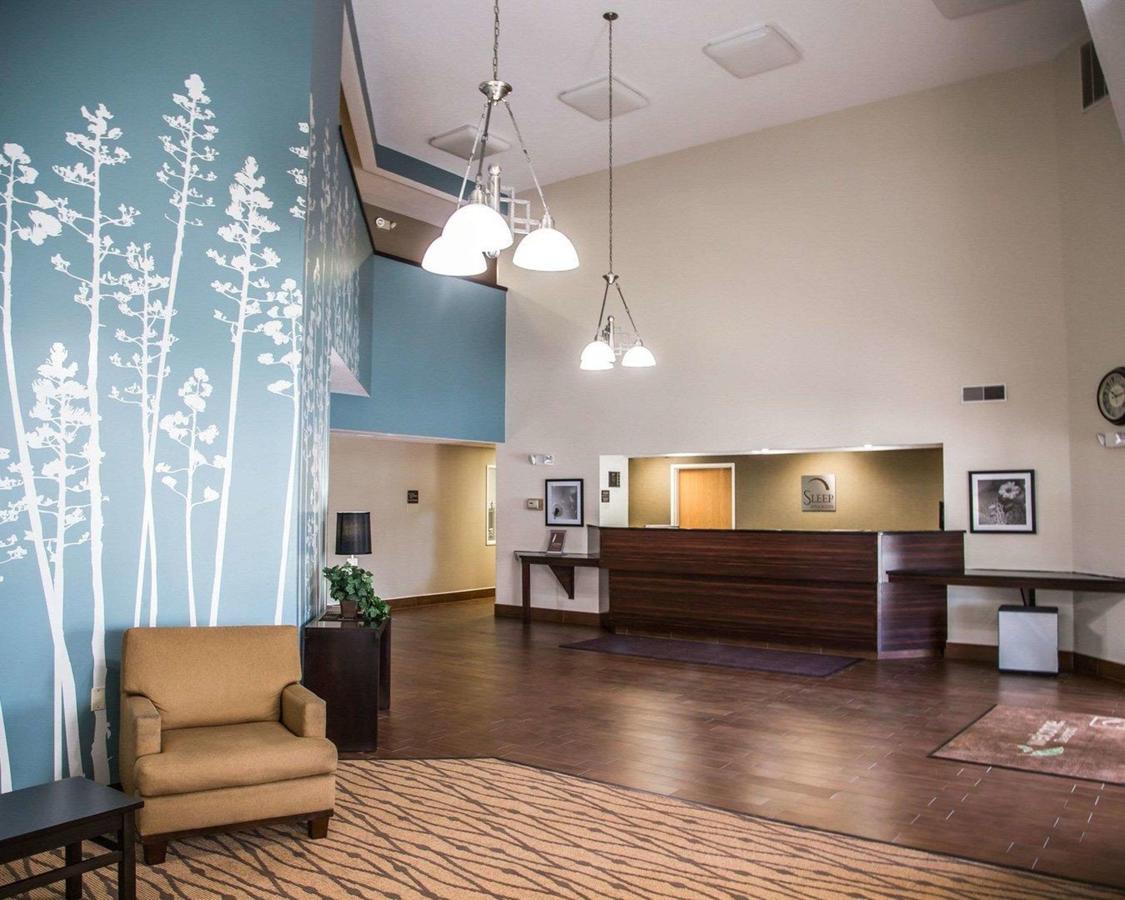 Sleep Inn And Suites Davenport - thumb 23