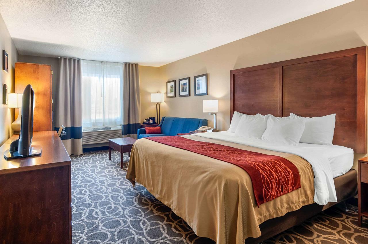 Comfort Inn Dyersville Near Field Of Dreams - thumb 19