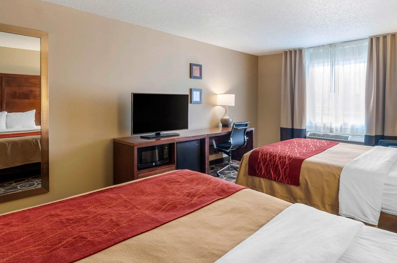 Comfort Inn Dyersville Near Field Of Dreams - thumb 29