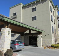 Parkwood Inn  Suites - Hotels Find