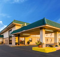 Quality Inn  Suites Salina - Hotels Find
