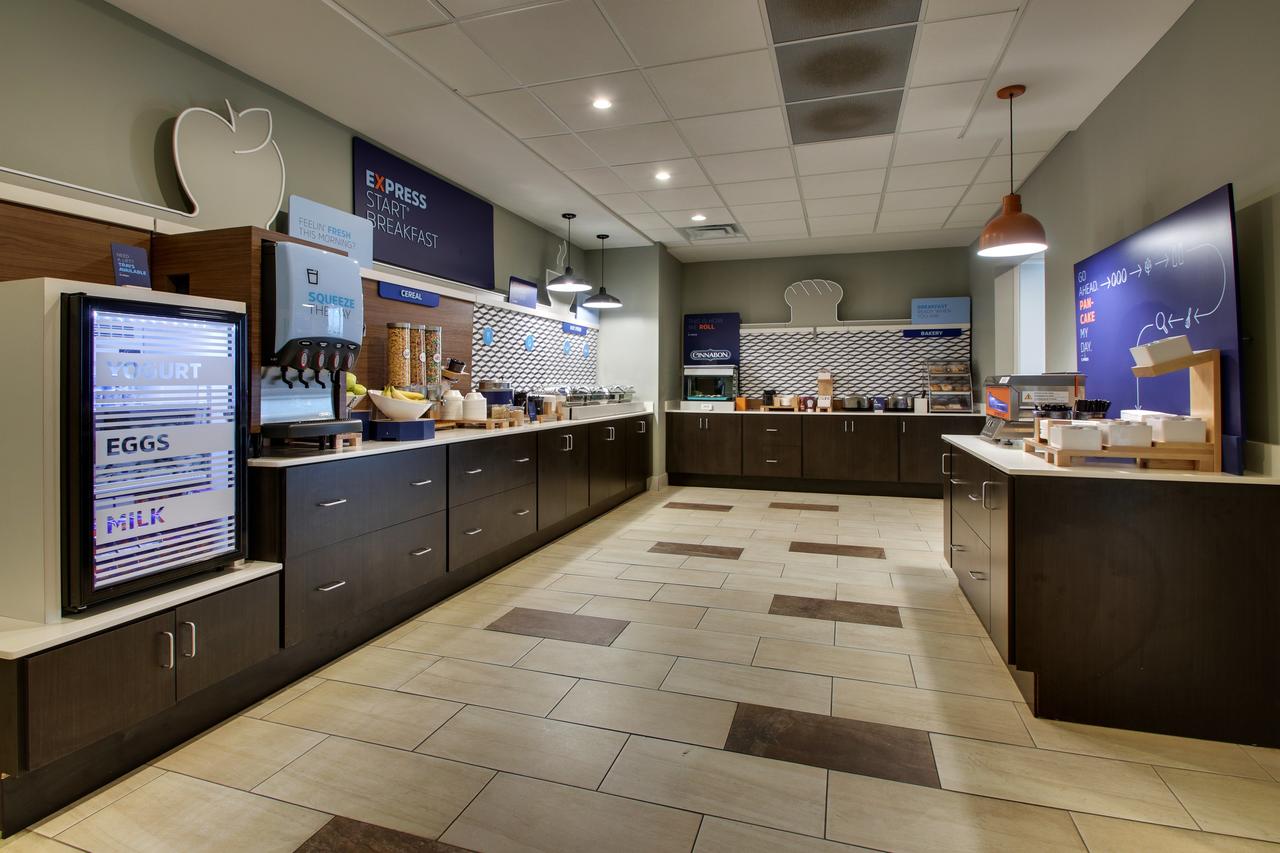 Holiday Inn Express & Suites Mt Sterling North - thumb 11