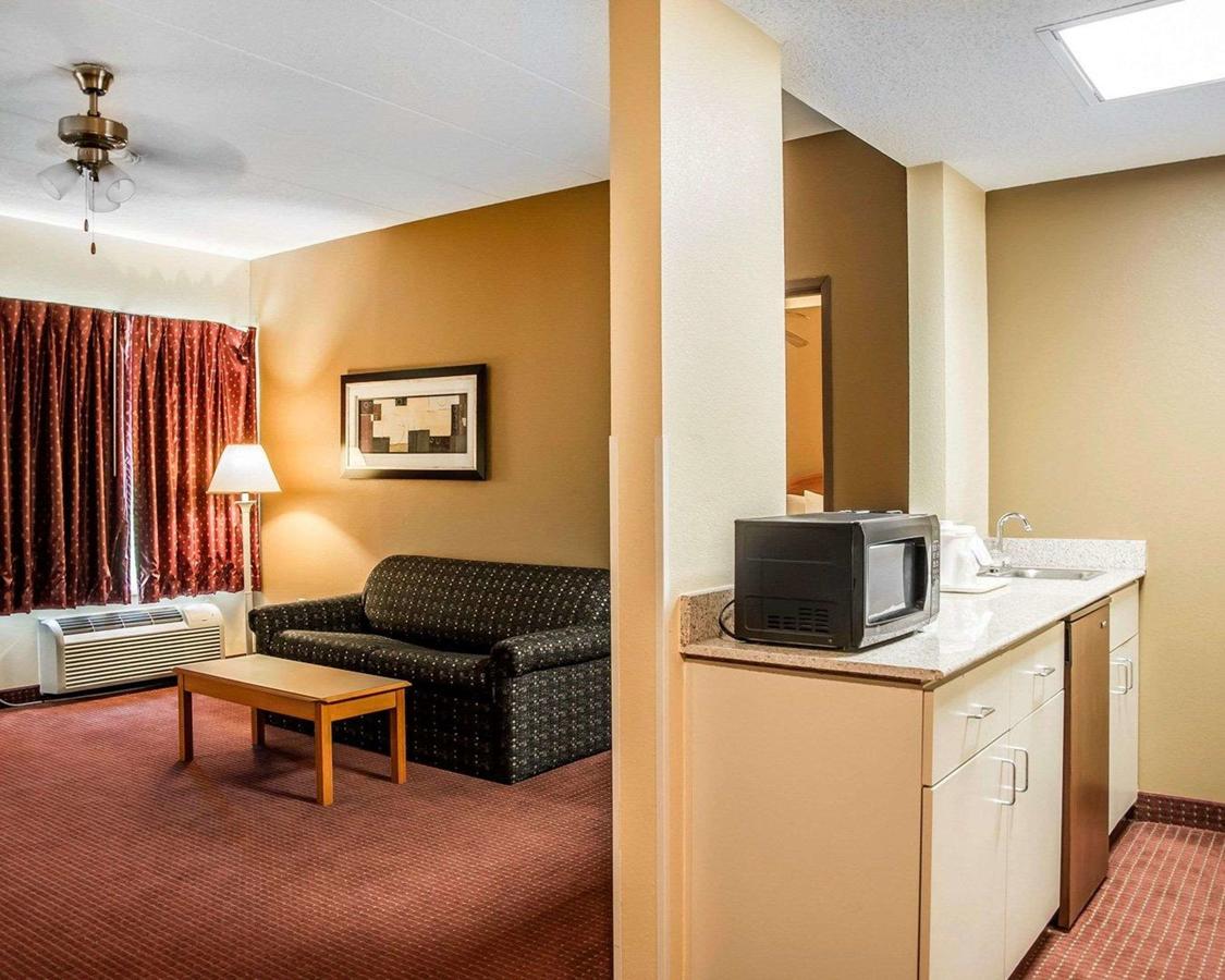 QUALITY INN AND SUITE CVG AIRPORT - thumb 36