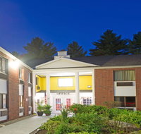 Days Inn by Wyndham Brunswick Bath Area - Hotels Find