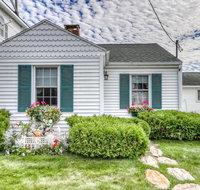 Cozy Cottage at the Beach - Hotels Find