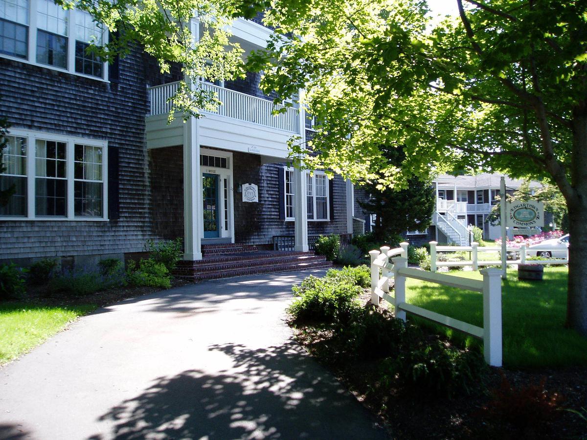 Edgartown Commons - thumb 0
