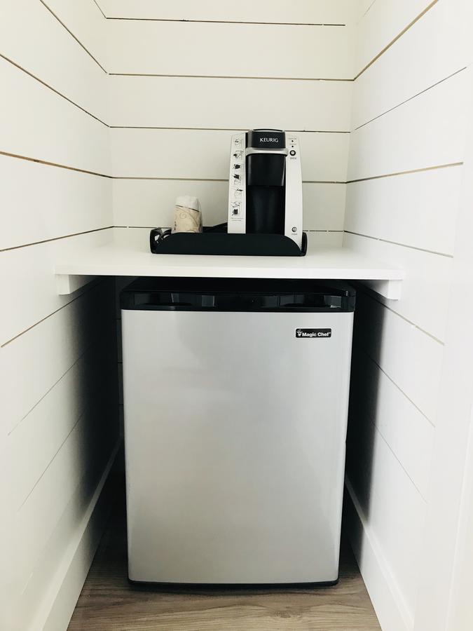 Breakwater Hotel - thumb 15