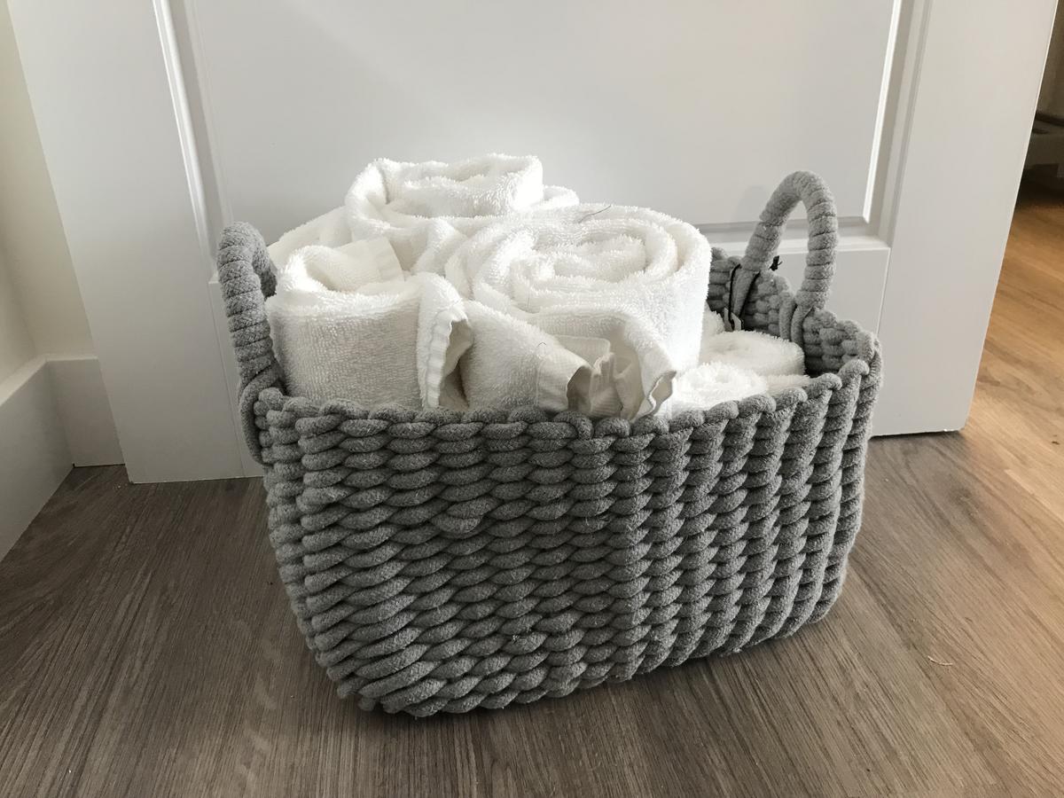 Breakwater Hotel - thumb 12