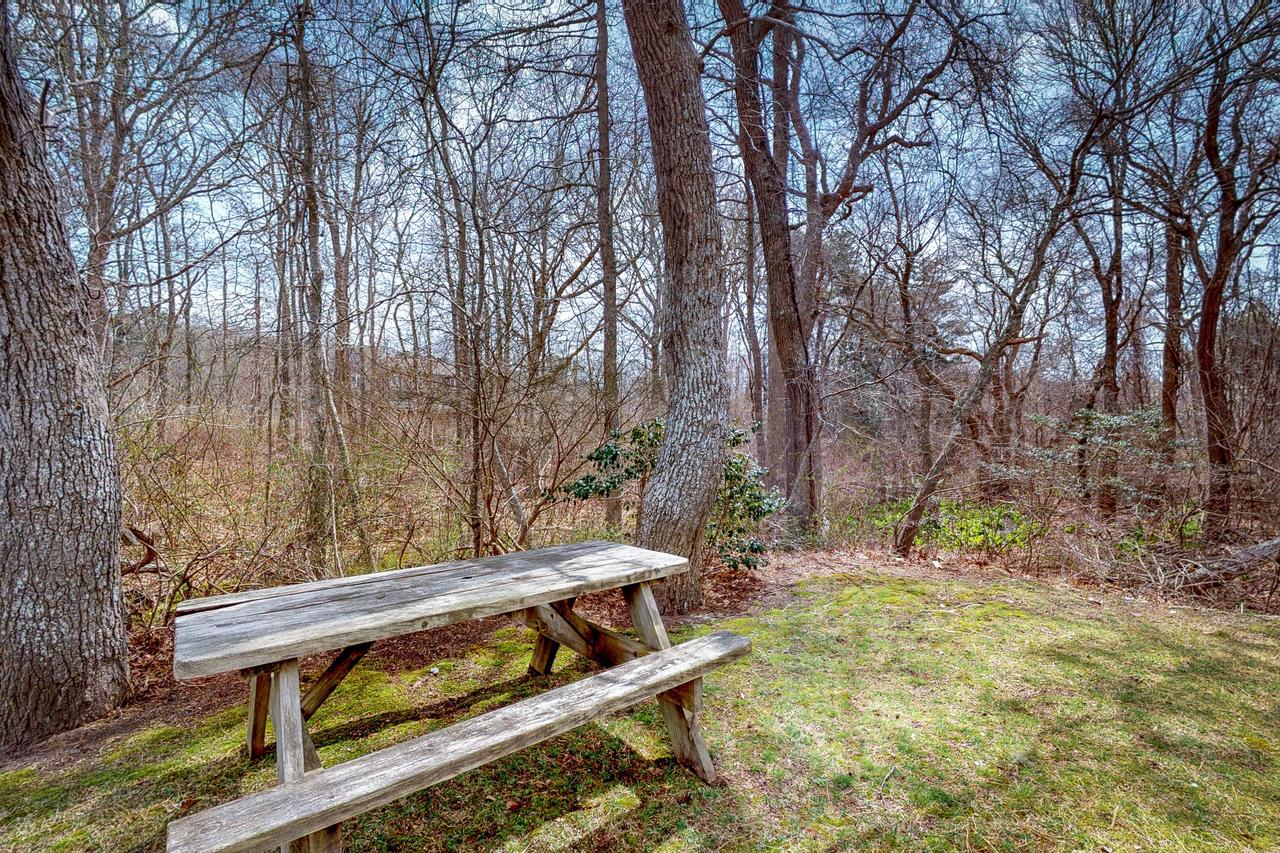 3 Bed 1 Bath Vacation Home In Hyannis - thumb 22