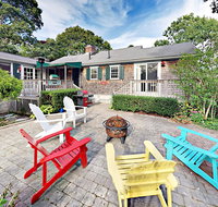 181 Chase St Home - Hotels Find