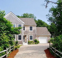 100 Cove Lane - Hotels Find