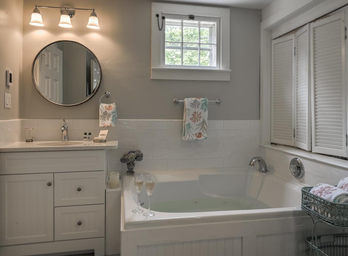 Ashley Manor - thumb 9