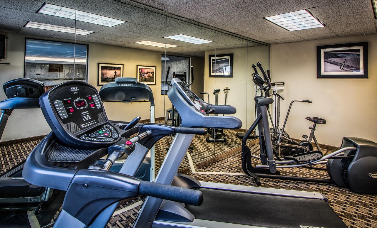 Holiday Inn Express Hotel & Suites South Haven - thumb 18