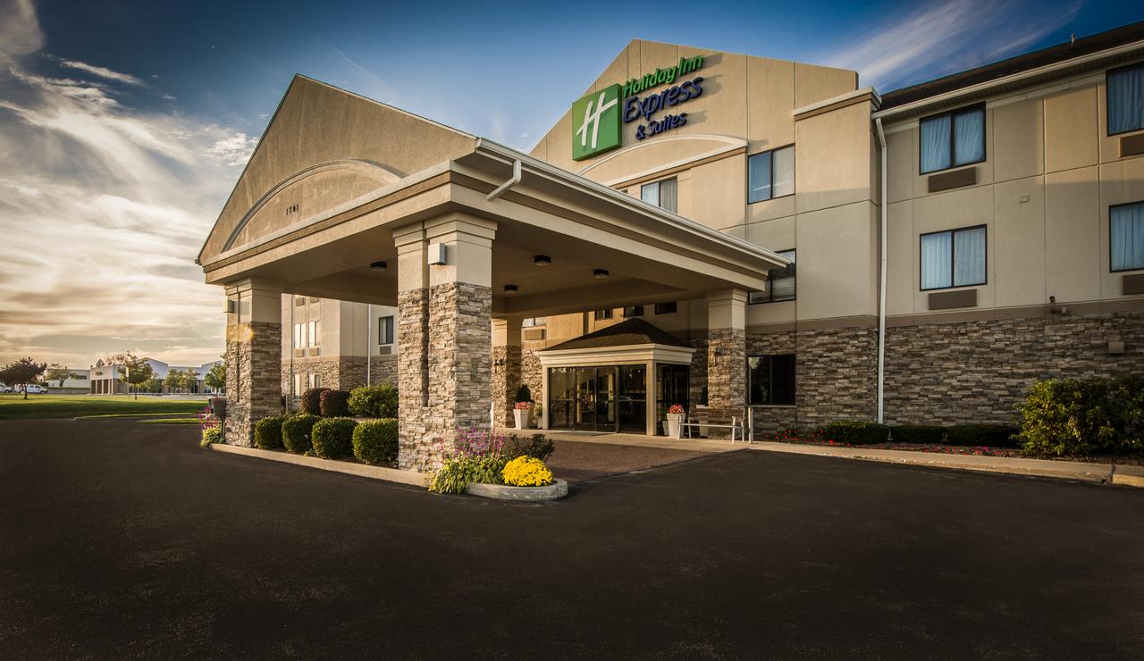 Holiday Inn Express Hotel & Suites South Haven - thumb 0