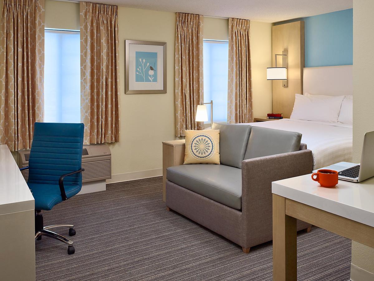 Sonesta ES Suites Detroit Auburn Hills - thumb 8