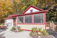 Booking Saugatuck Hotels Find