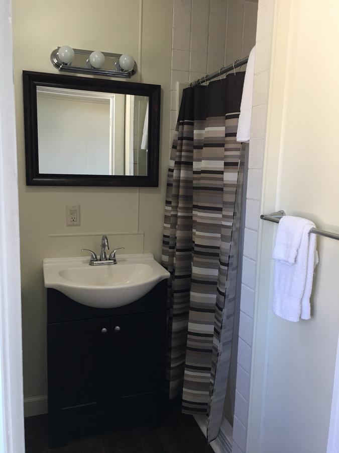 Fife Lake Lodging - thumb 12