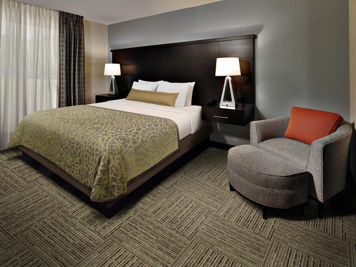 Staybridge Suites Auburn Hills - thumb 2