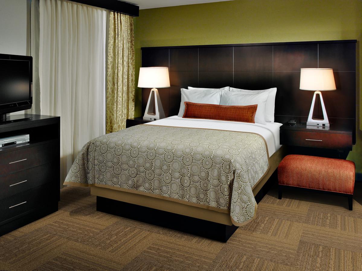 Staybridge Suites Auburn Hills - thumb 6