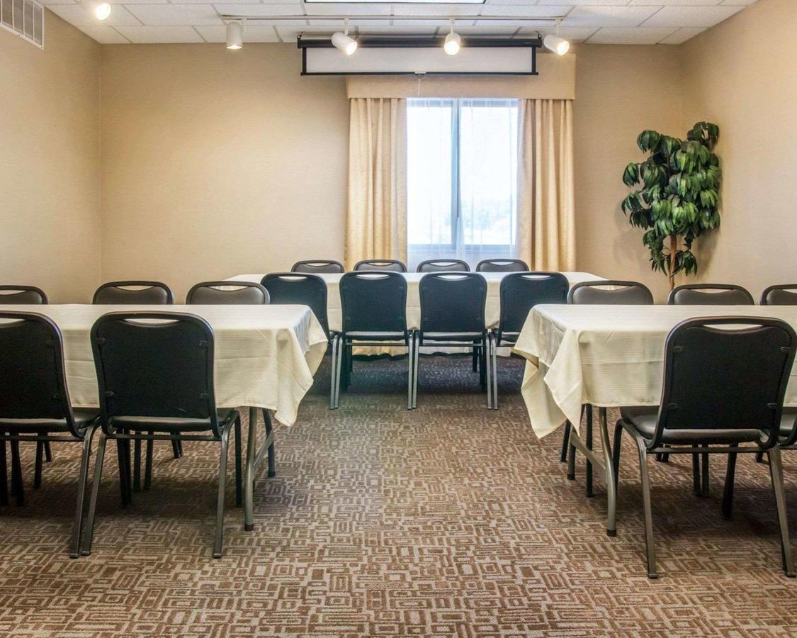Comfort Suites Auburn Hills - thumb 30