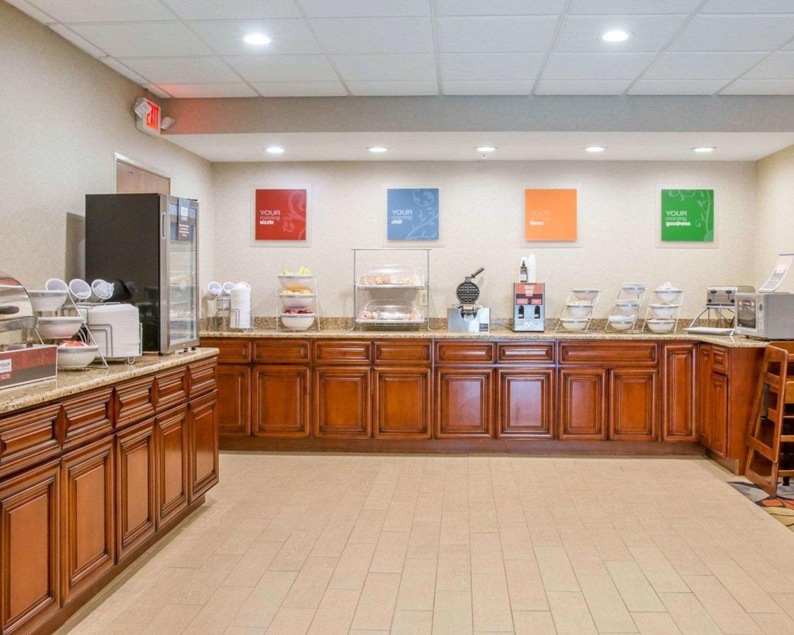 Comfort Suites Auburn Hills - thumb 32
