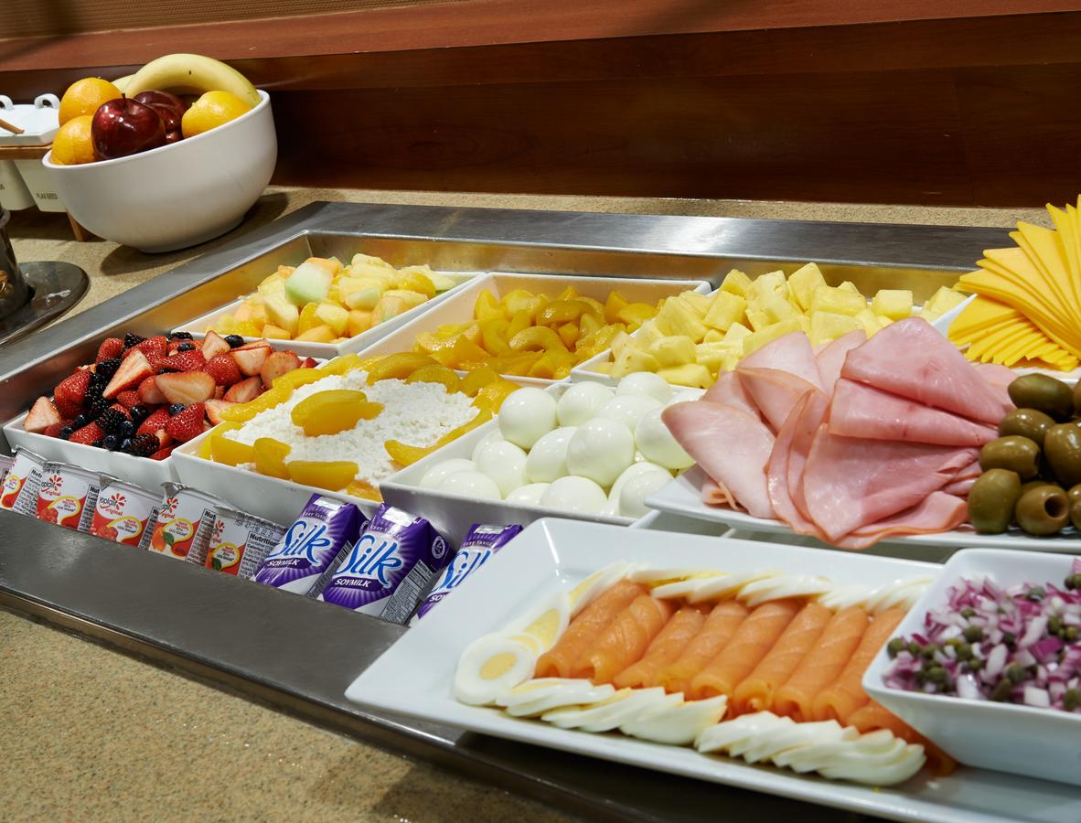 DoubleTree By Hilton Dearborn - thumb 3