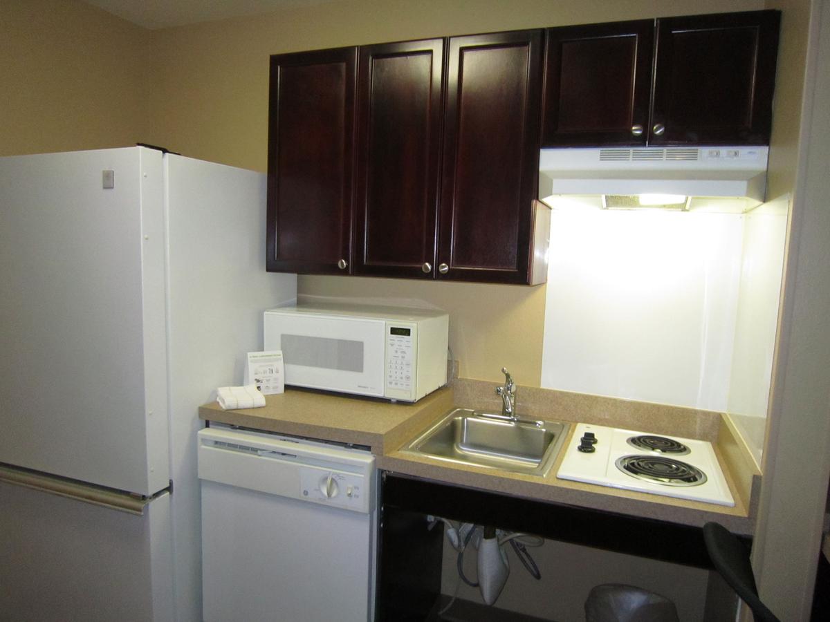 Extended Stay America - Detroit - Auburn Hills - Featherstone Rd. - thumb 4