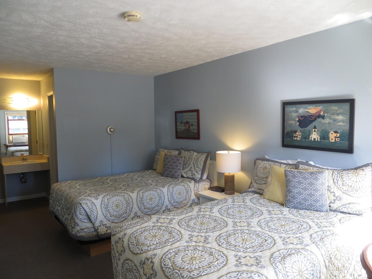 Empire Lakeshore Inn - thumb 23