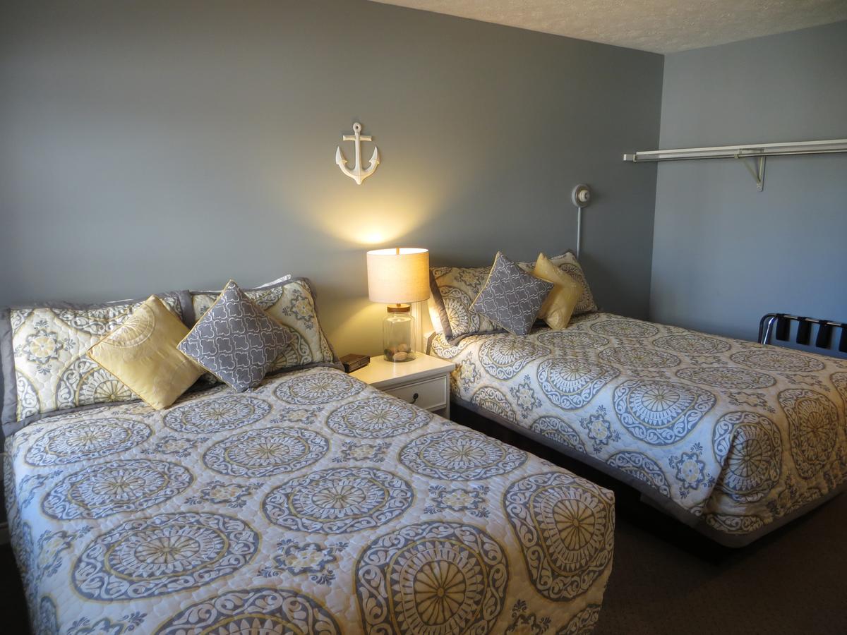 Empire Lakeshore Inn - thumb 18