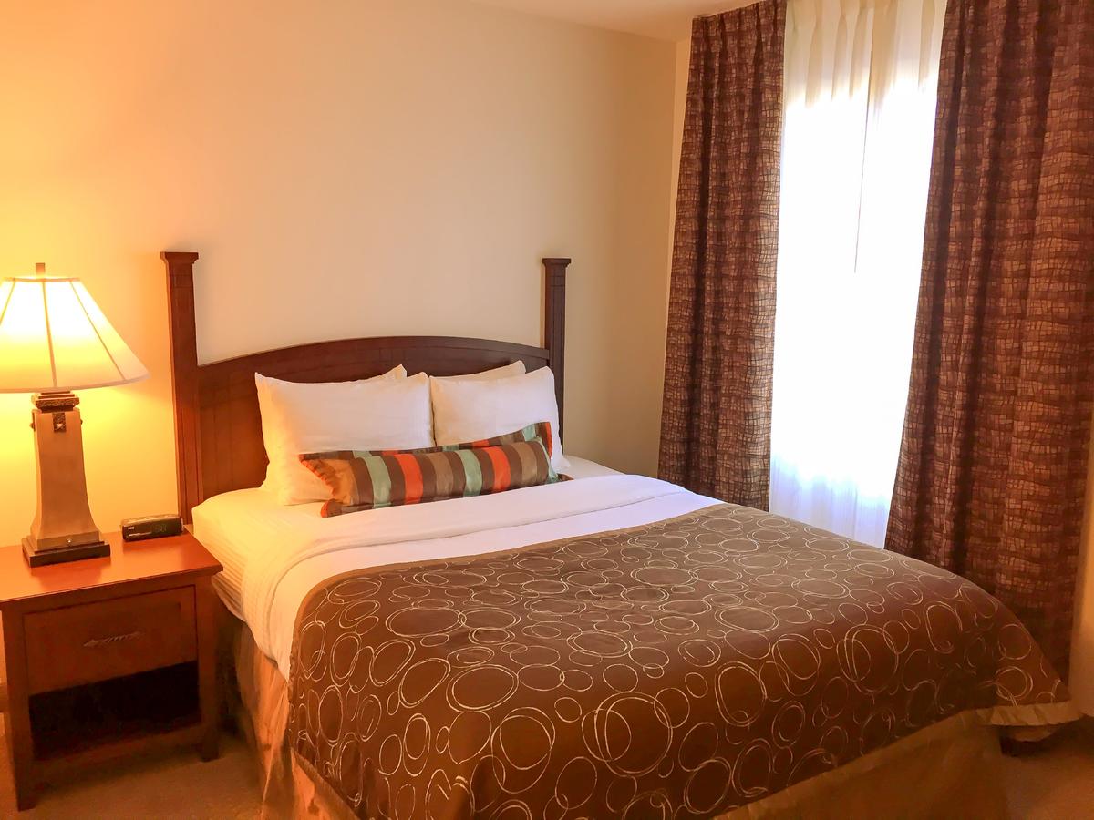 Staybridge Suites Detroit-Novi - thumb 13