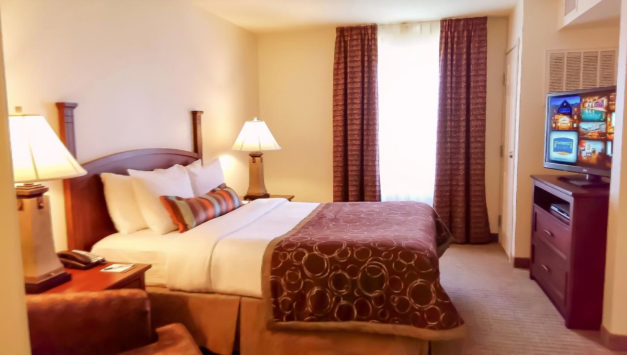 Staybridge Suites Detroit-Novi - thumb 4