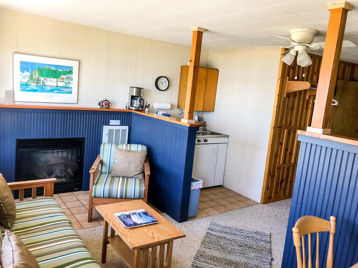 Chimney Corners Resort - thumb 35