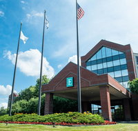Embassy Suites by Hilton Auburn Hills - Hotels Find