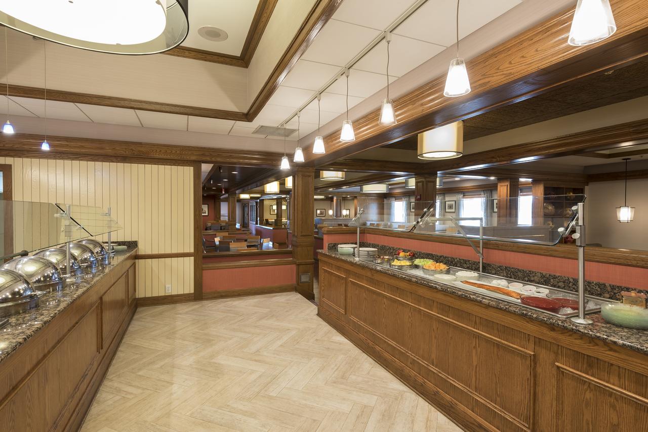 DoubleTree By Hilton Grand Rapids-Airport - thumb 20