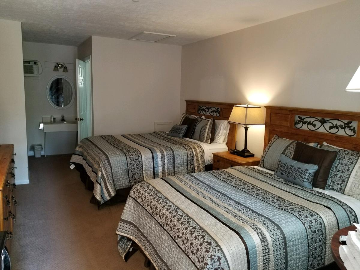 The M-22 Inn Glen Arbor - thumb 2