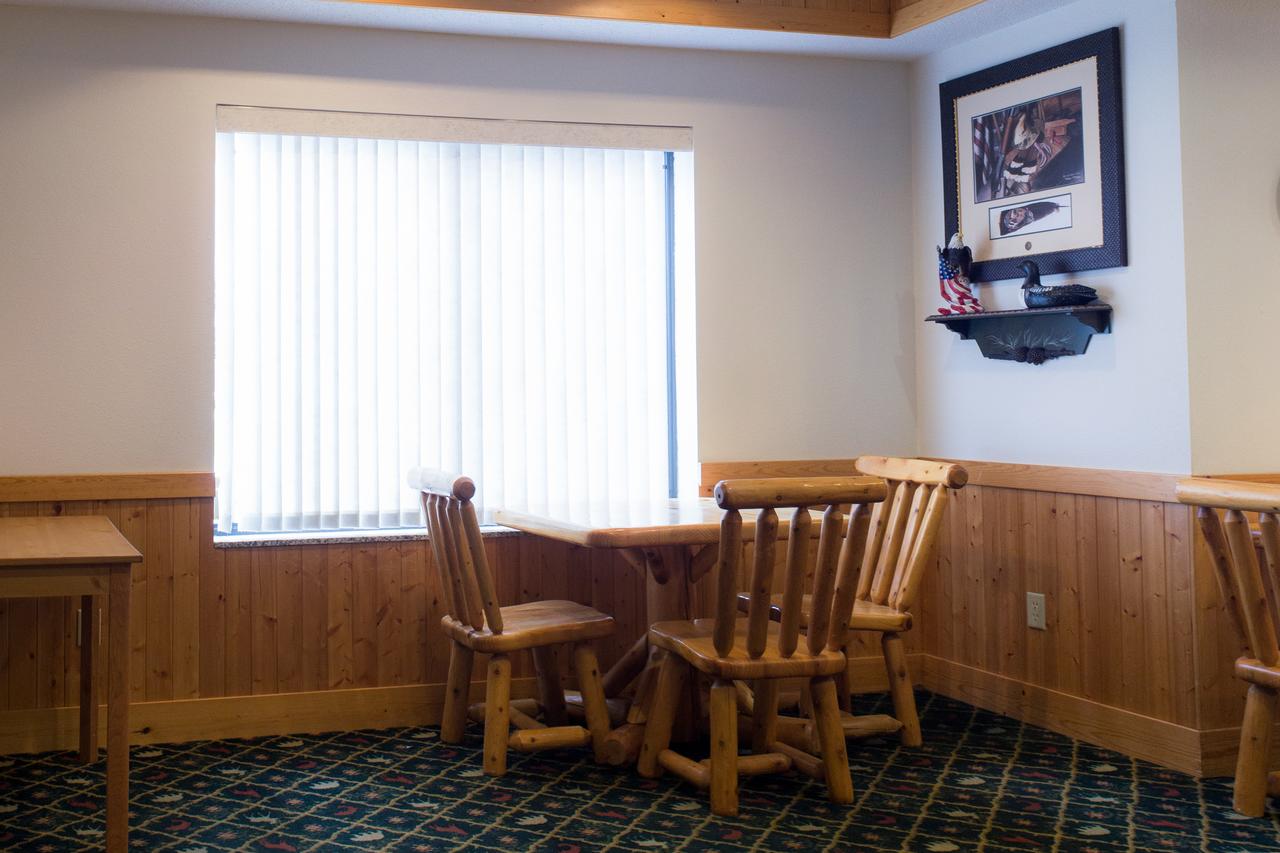 White Oak Inn And Suites - thumb 36