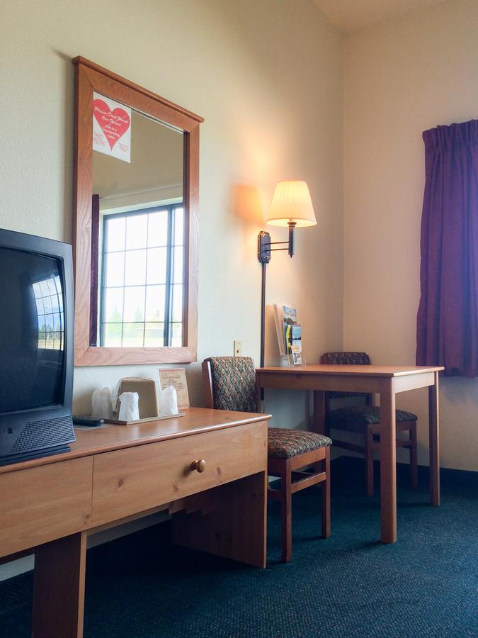 White Oak Inn And Suites - thumb 23