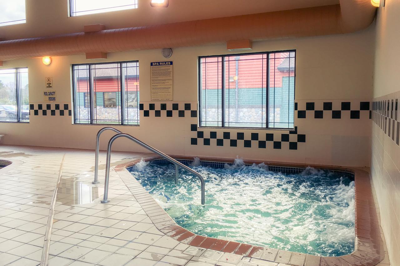 White Oak Inn And Suites - thumb 42