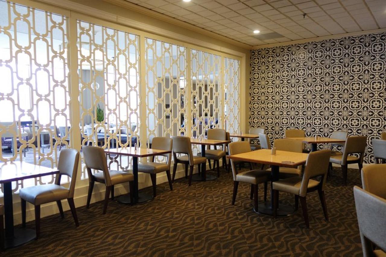 Radisson Hotel Brooklyn Center - thumb 3