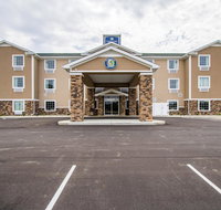 Cobblestone Hotel and Suites - Hutchinson - Hotels Find