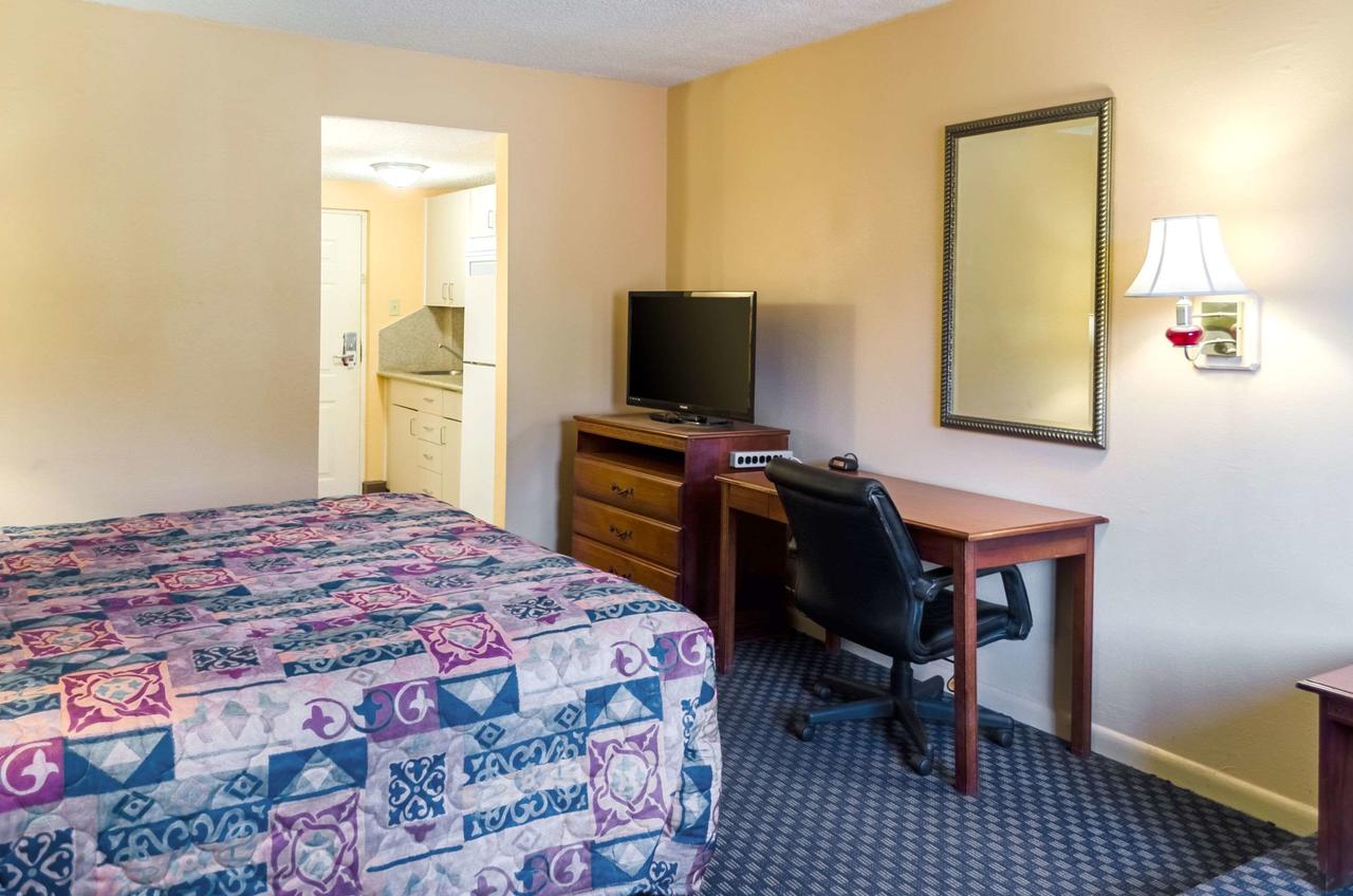 Rodeway Inn Vicksburg - thumb 17