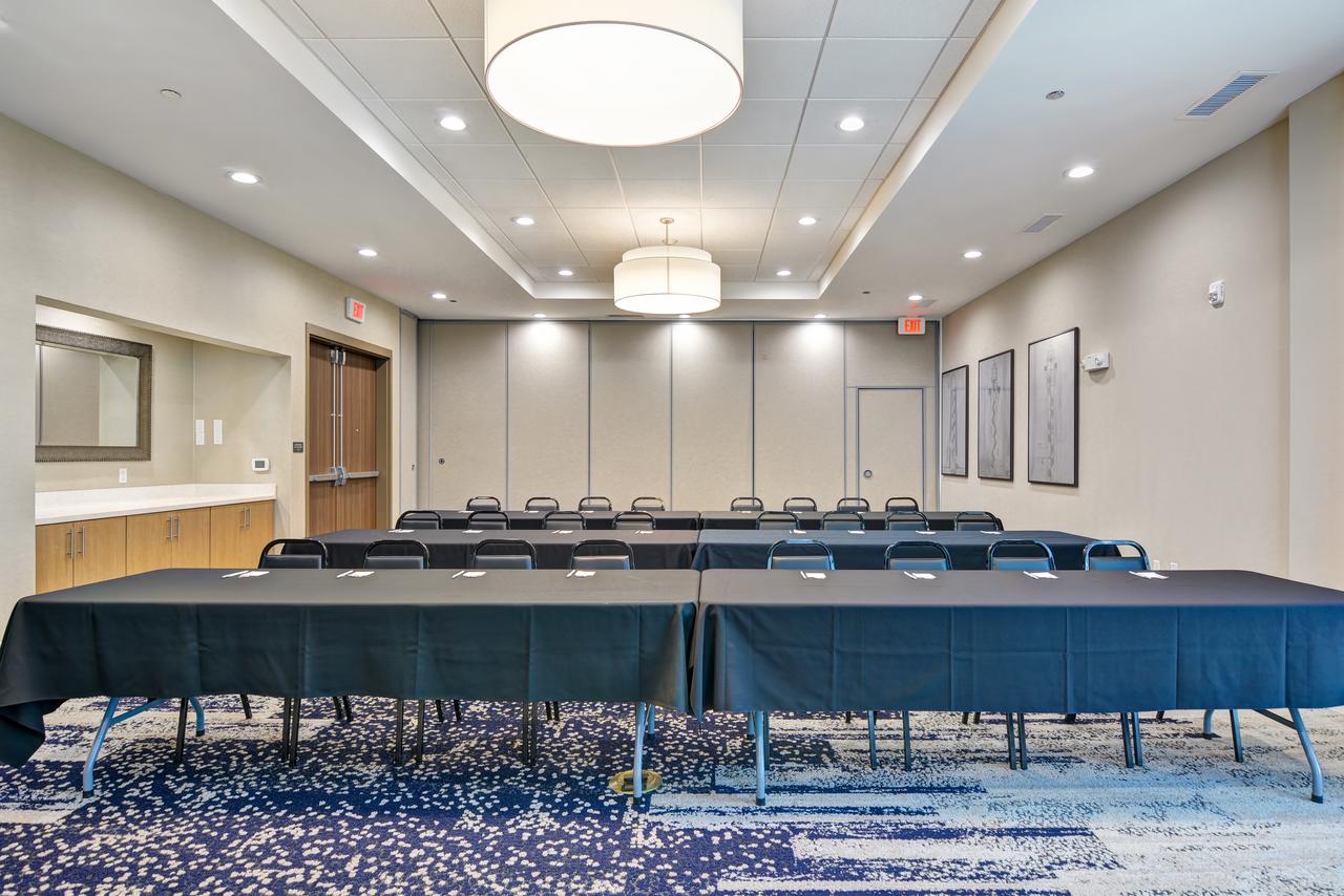 Hilton Garden Inn Biloxi - thumb 19